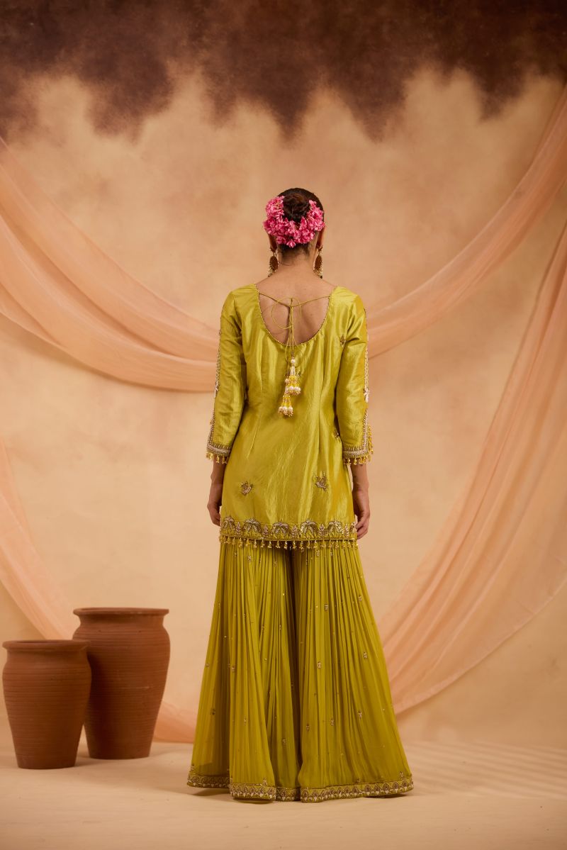 ZOHRA GHARARA SET