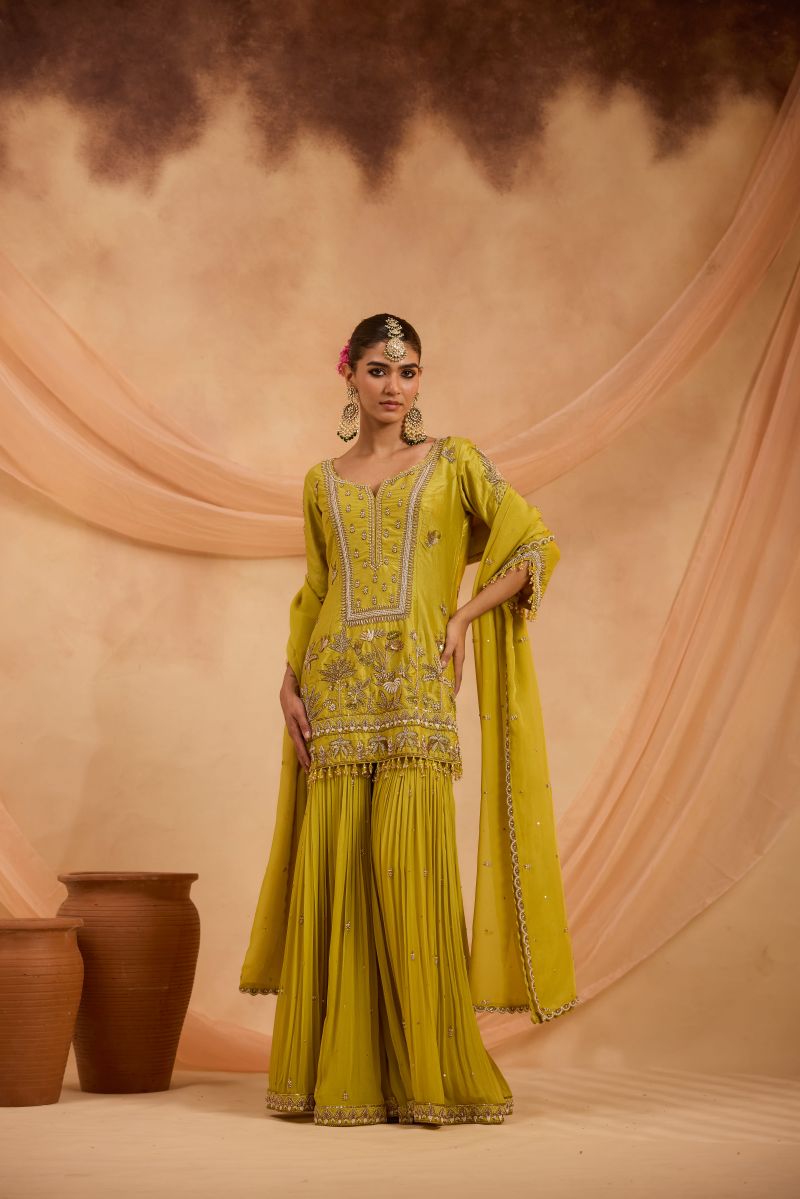 ZOHRA GHARARA SET