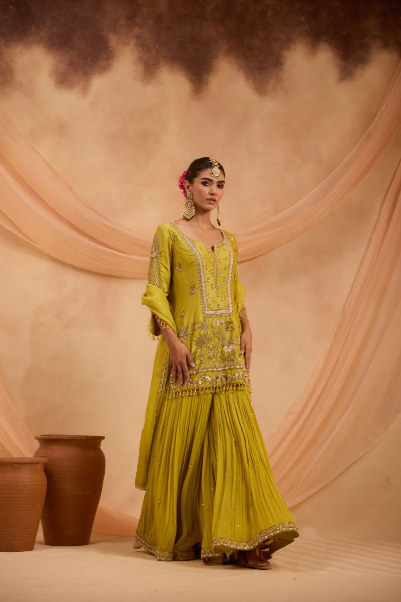 ZOHRA GHARARA SET