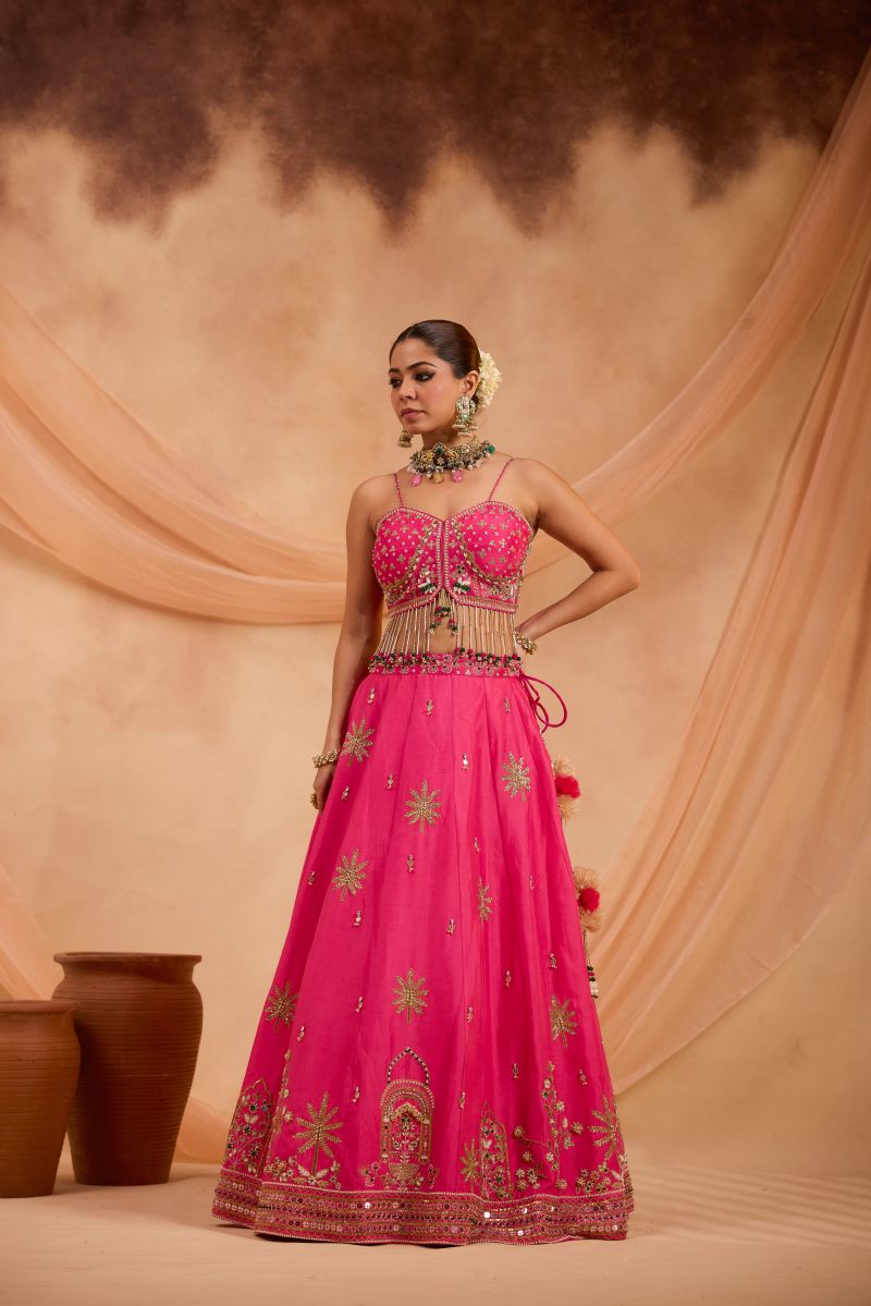 SHEHZAADI LEHENGA SET
