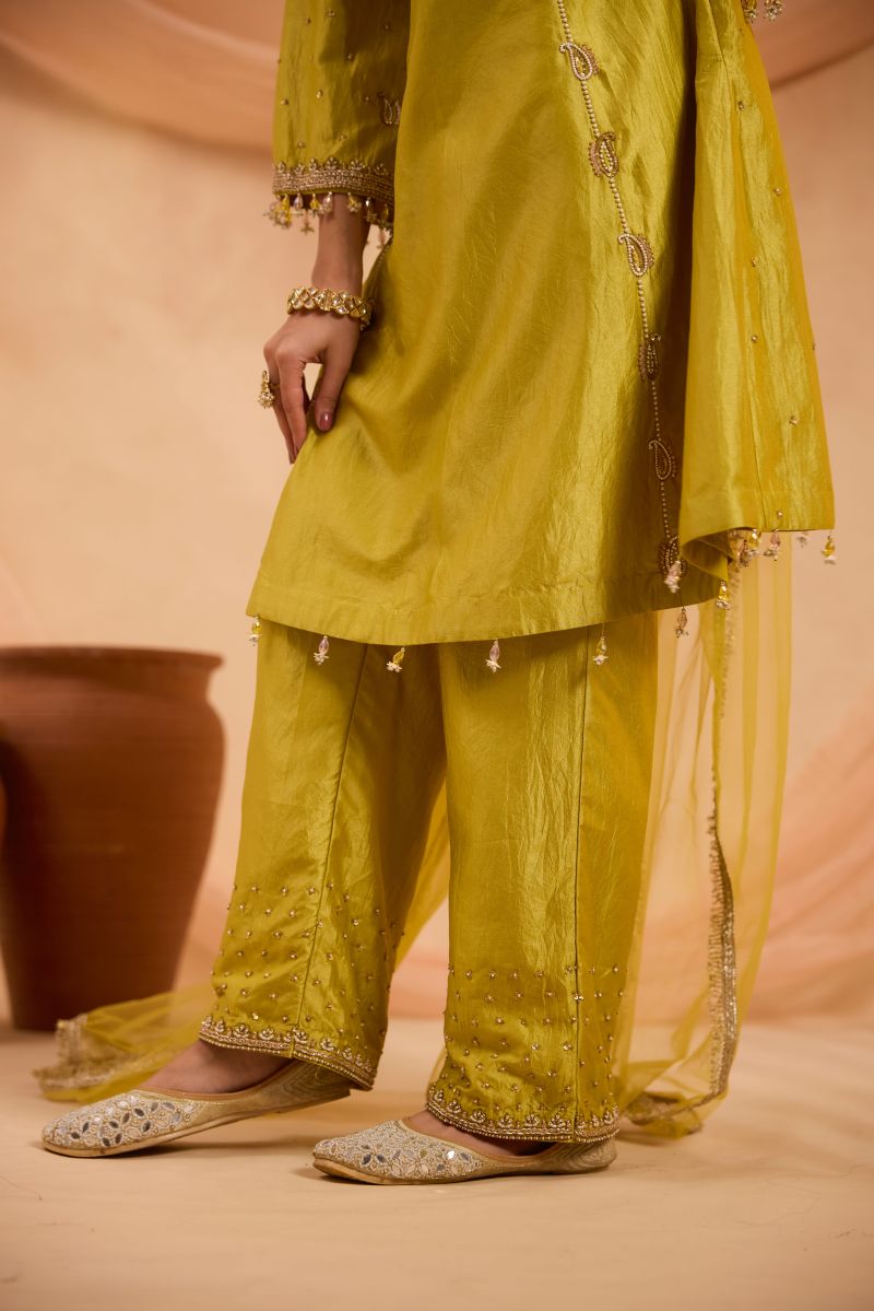 TAJDAR A-LINE KURTA SET
