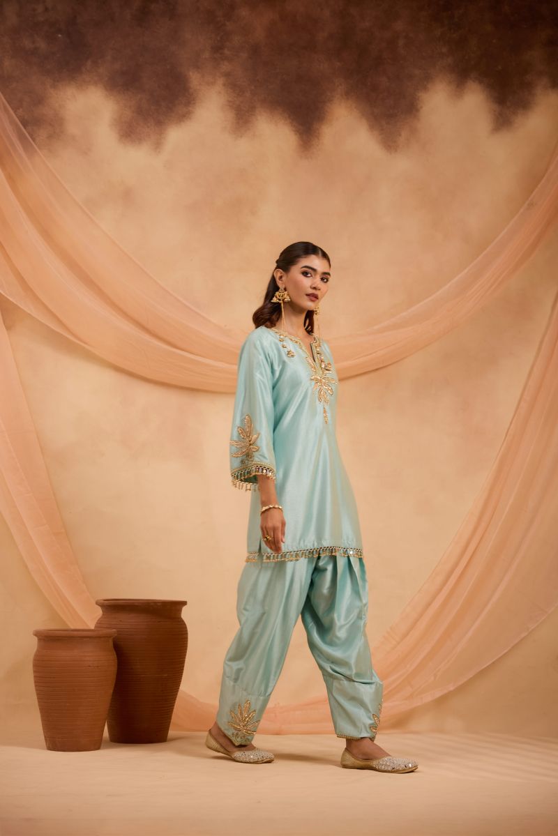 RANGREZ FARSHI SALWAR SET
