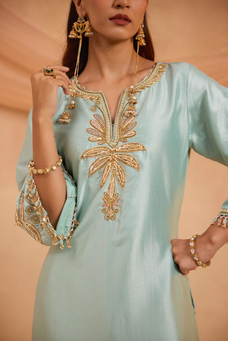 RANGREZ FARSHI SALWAR SET