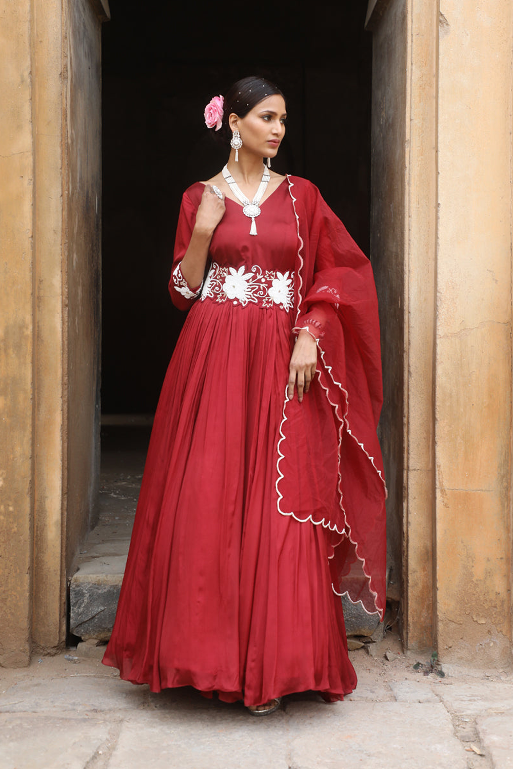 Maroon Anarkali Set With Detachable Belt And Organza Dupatta
