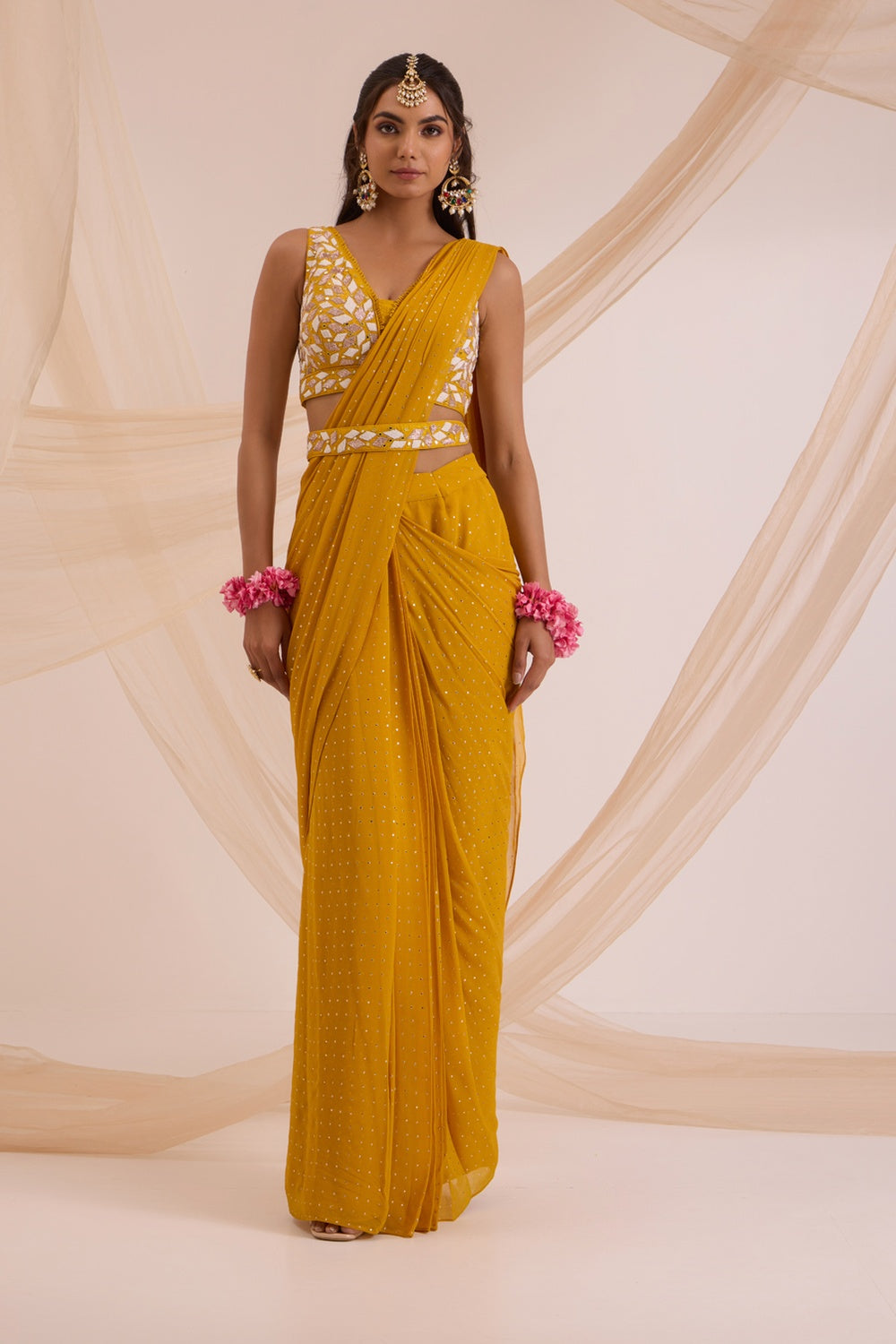 Mustard Yellow Saree With Blouse & Detachable Belt Set.