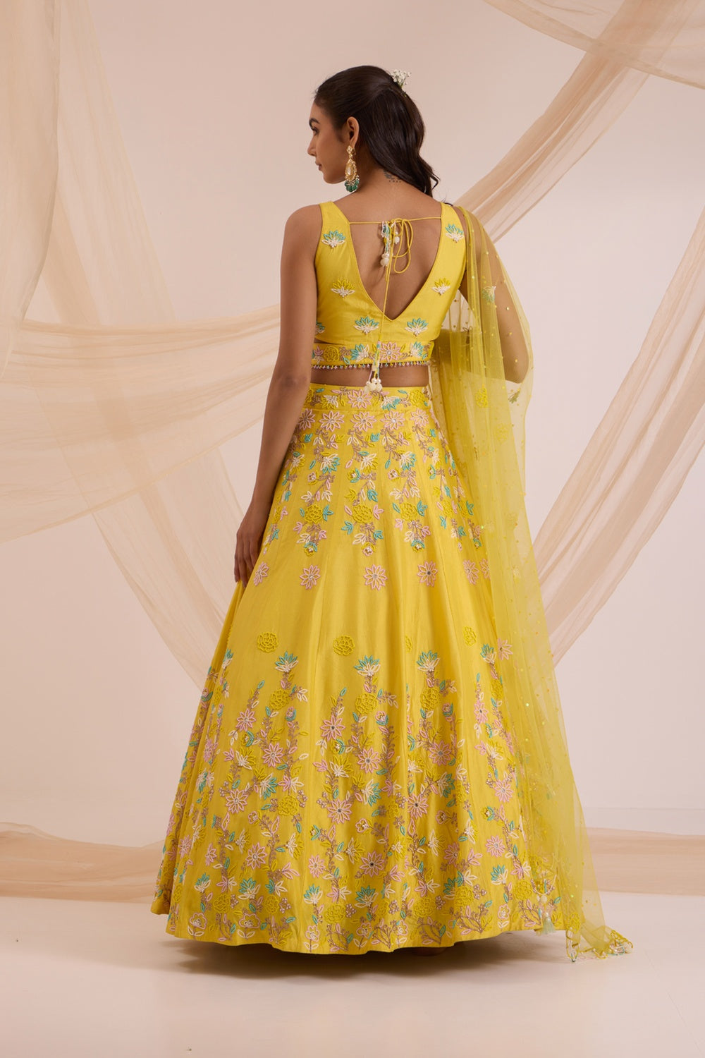 Yellow Lehanga With Blouse & Dupatta Set.