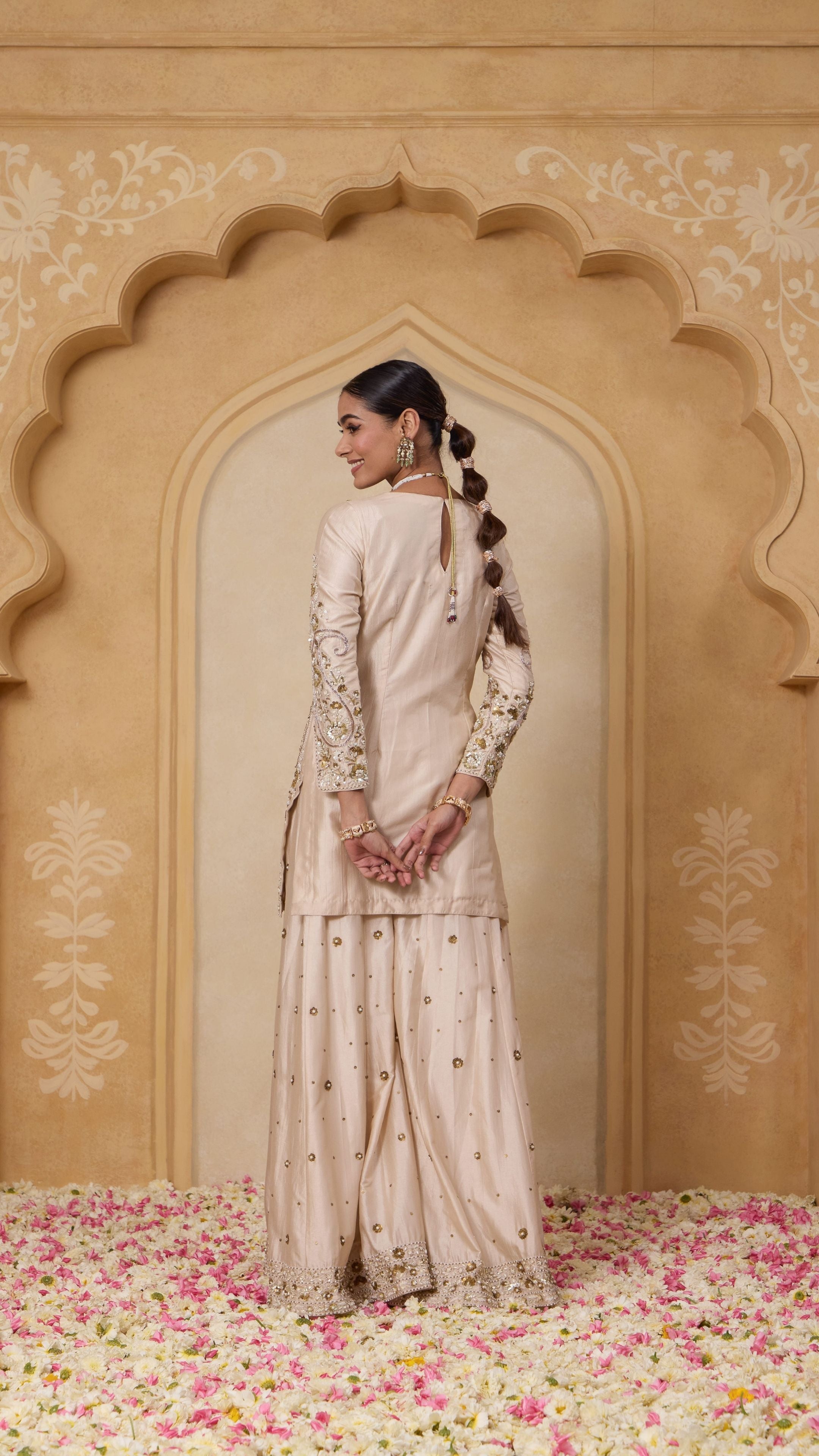 RUHANI SHARARA SET