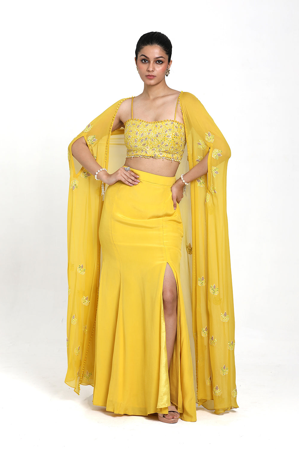 Yellow Cape Set