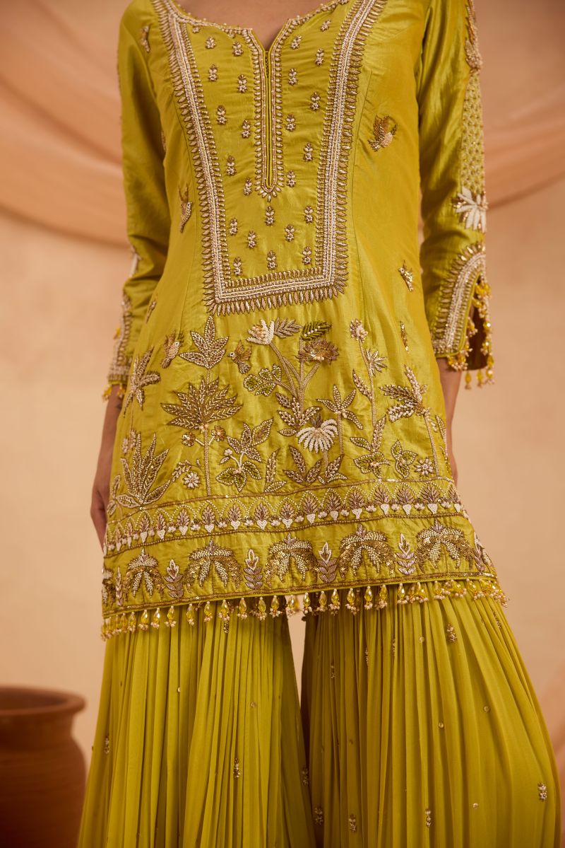 ZOHRA GHARARA SET