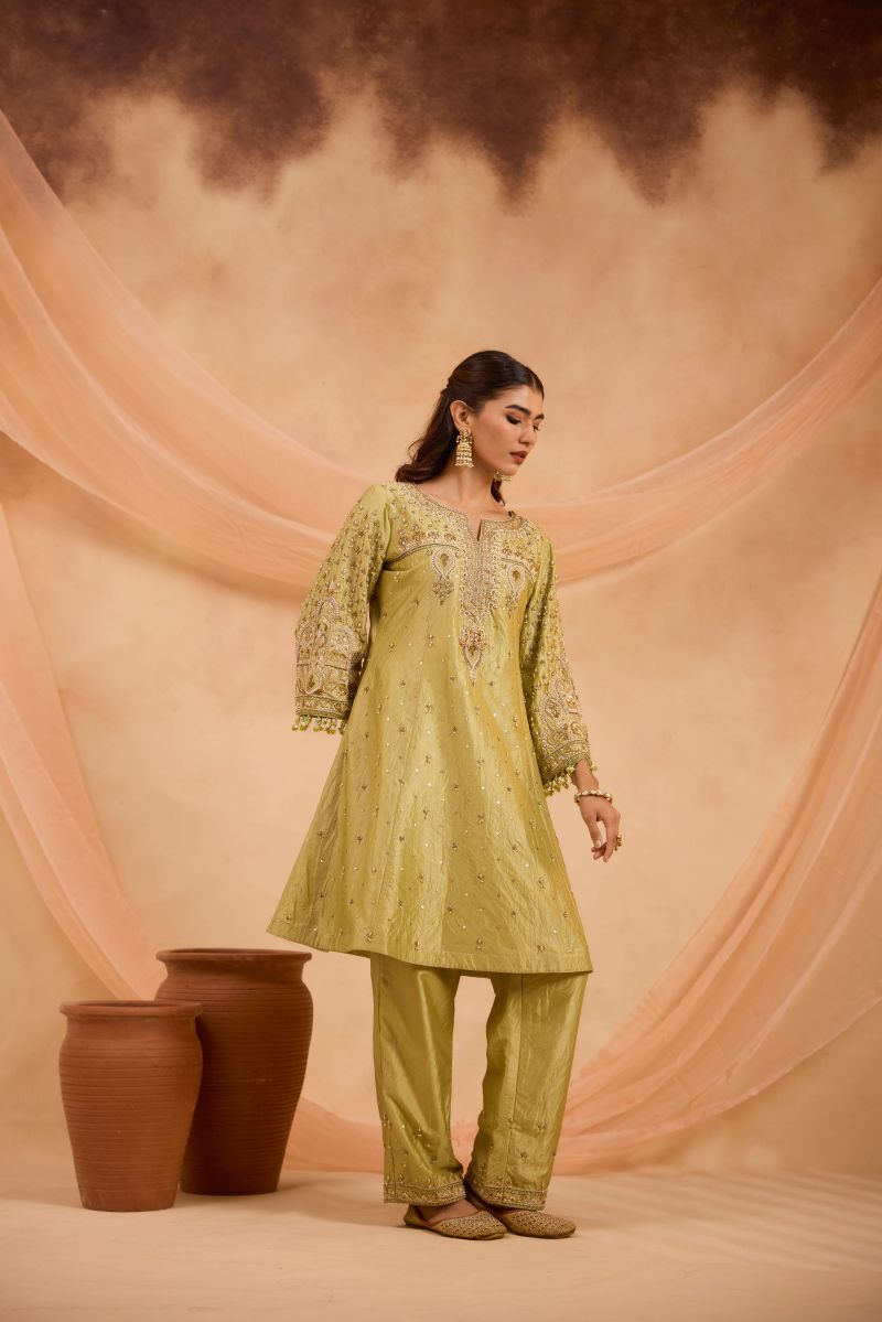 NIARA A-LINE KURTA SET
