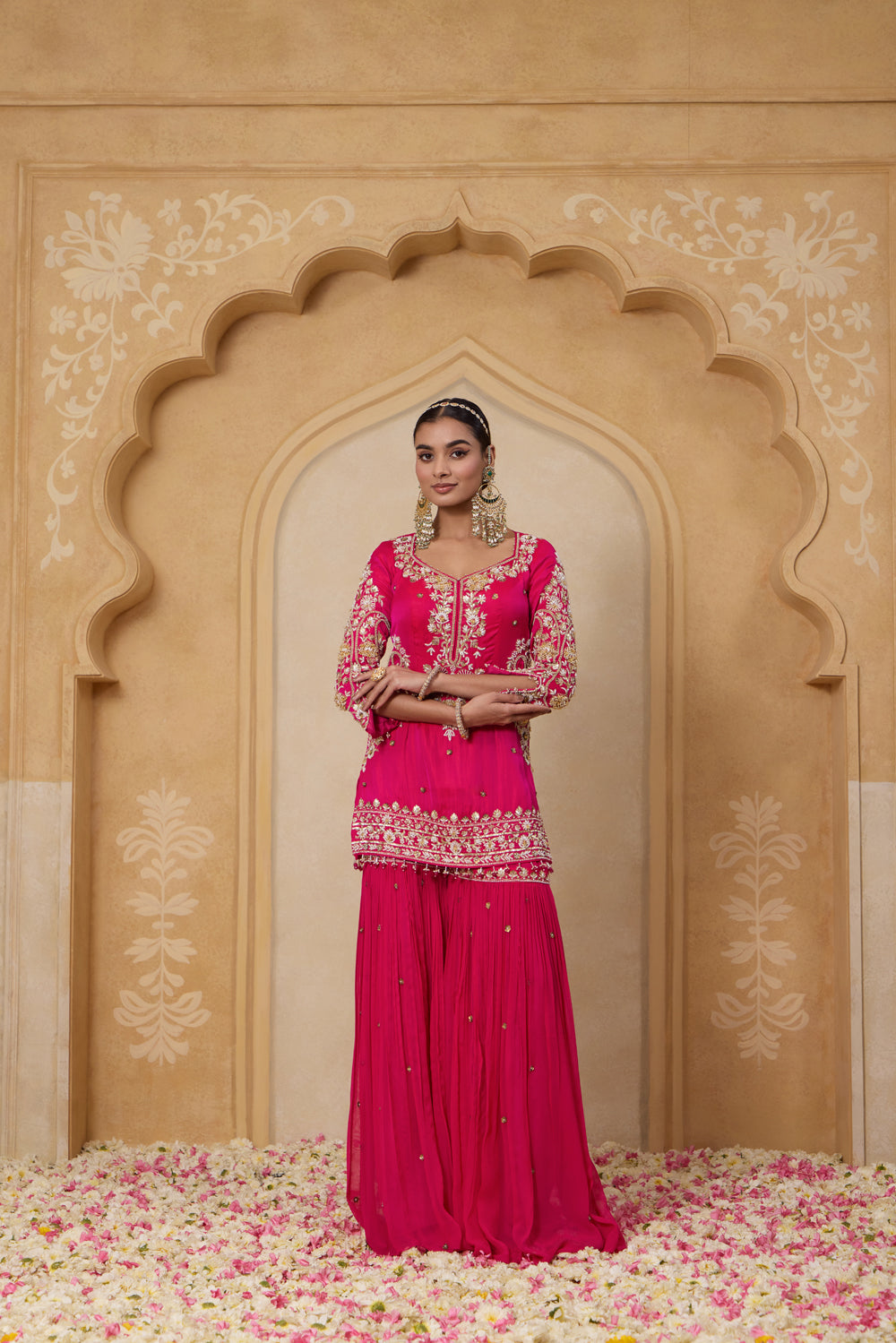 VAANI SUIT SET