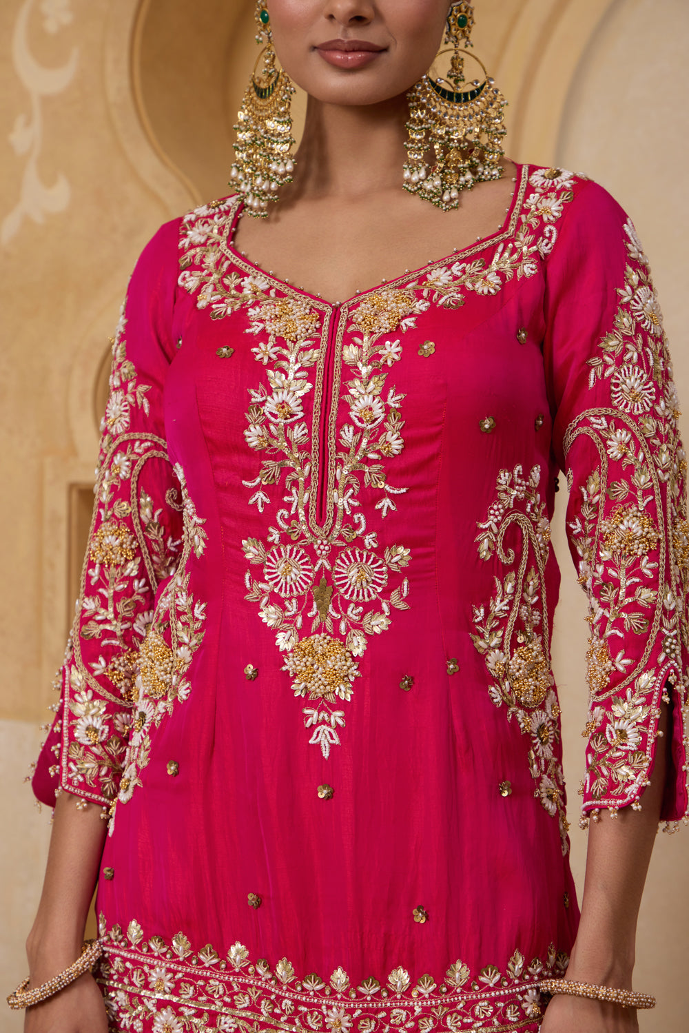 VAANI SUIT SET