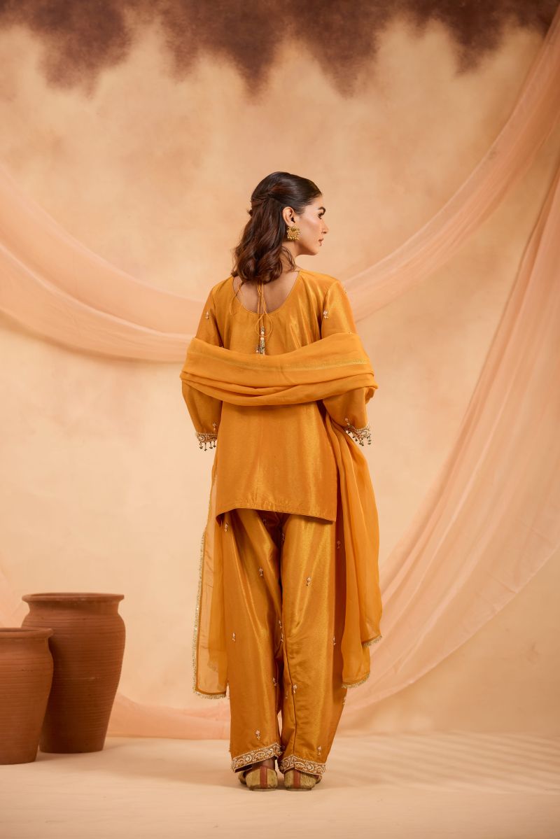 AABROO FARSHI SALWAR SET