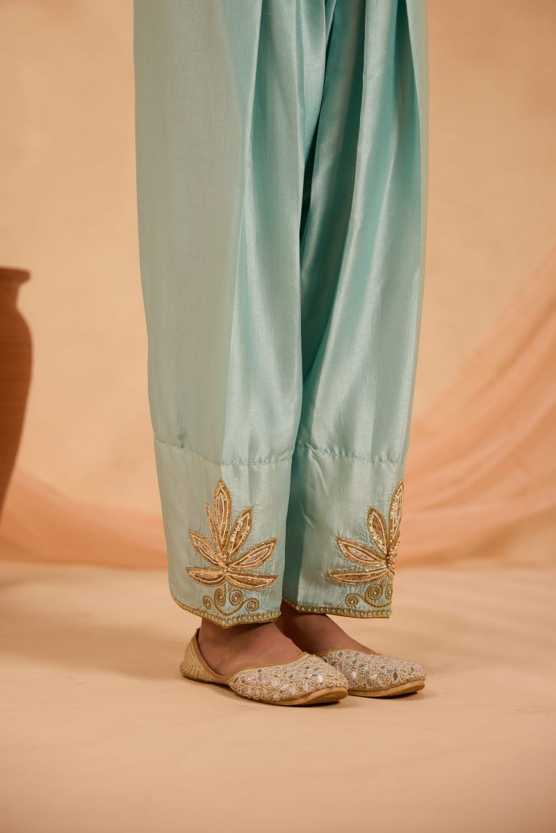 RANGREZ FARSHI SALWAR SET