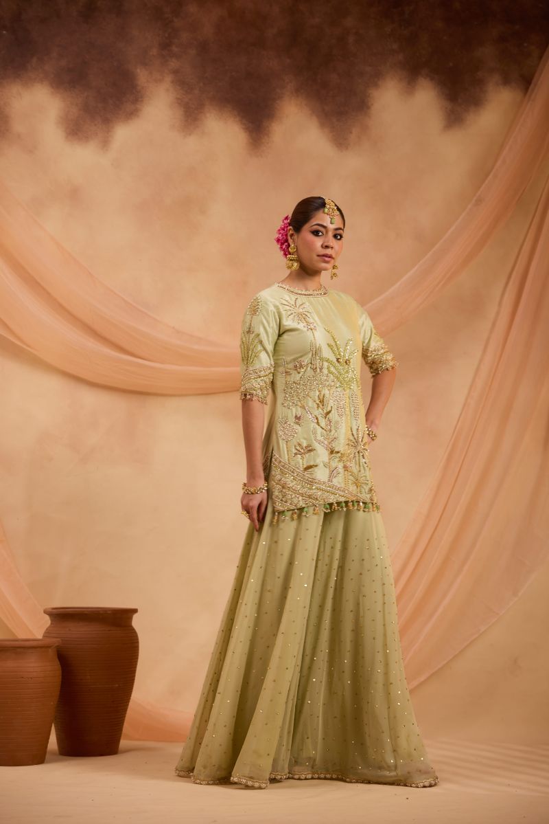 NAAZ GHARARA SET